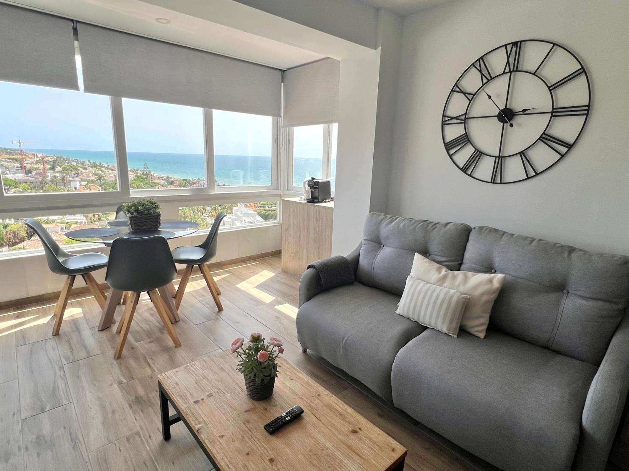 Marbella Beachfront - Beachside Apartment With Stunning Sea Views Exteriör bild